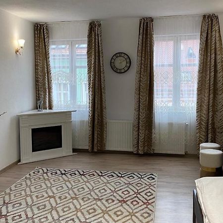 Centralhome Ap1 锡吉什瓦拉 外观 照片